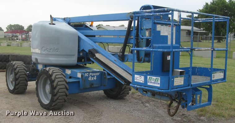 image for item DC1447 2007 Genie Z-45/25  boom lift