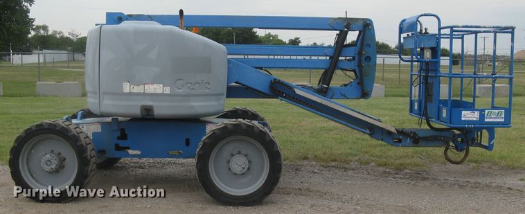 image for item DC1447 2007 Genie Z-45/25  boom lift