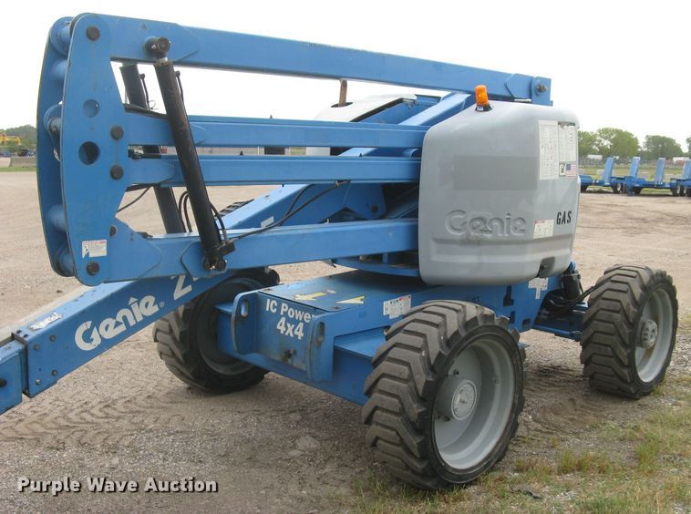 image for item DC1447 2007 Genie Z-45/25  boom lift