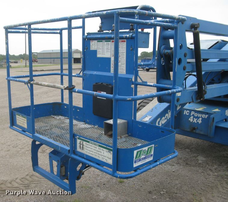 image for item DC1447 2007 Genie Z-45/25  boom lift