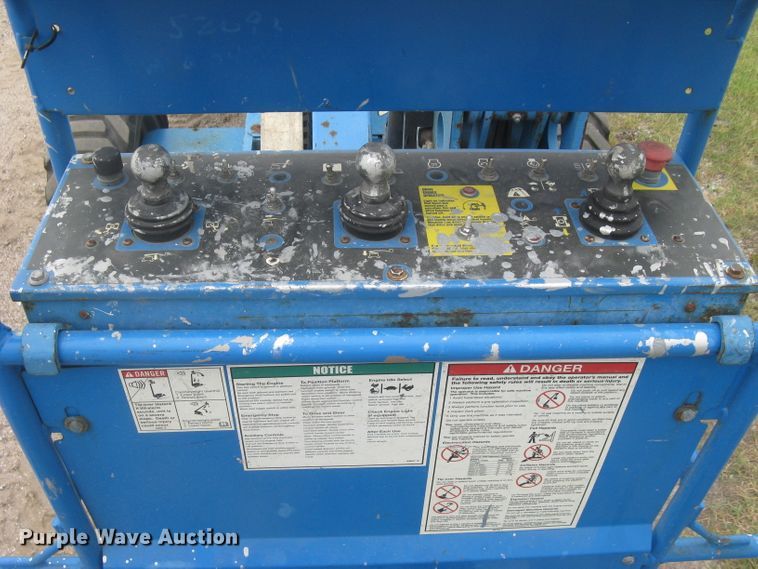 image for item DC1447 2007 Genie Z-45/25  boom lift