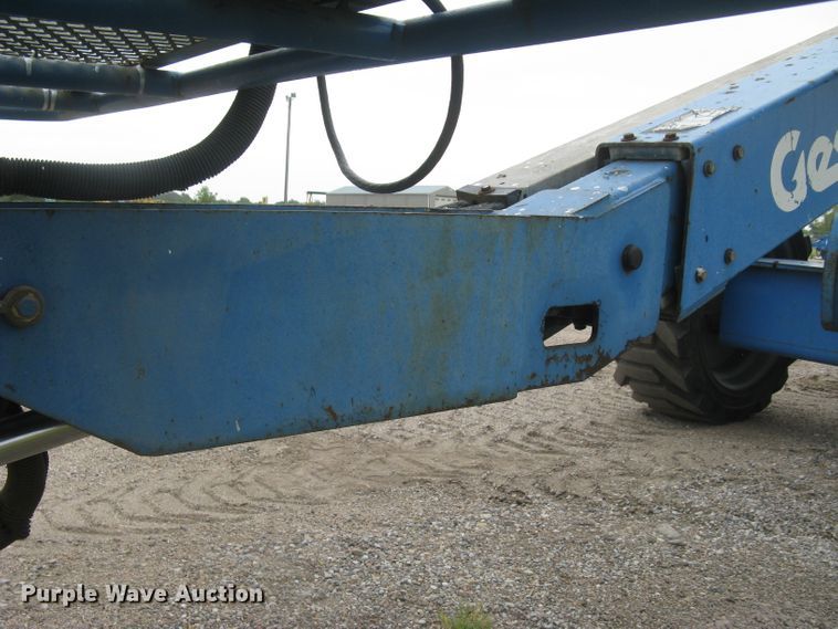 image for item DC1447 2007 Genie Z-45/25  boom lift