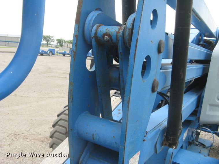 image for item DC1447 2007 Genie Z-45/25  boom lift