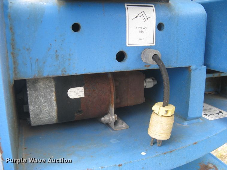 image for item DC1447 2007 Genie Z-45/25  boom lift