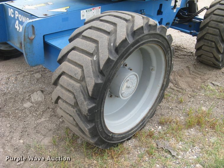 image for item DC1447 2007 Genie Z-45/25  boom lift