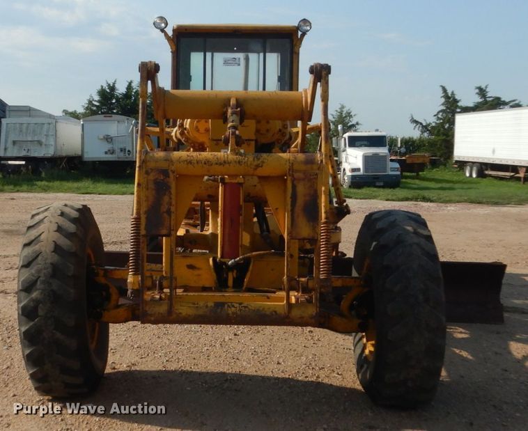 image for item DC4508 1967 Caterpillar 12F  rigid frame motor grader