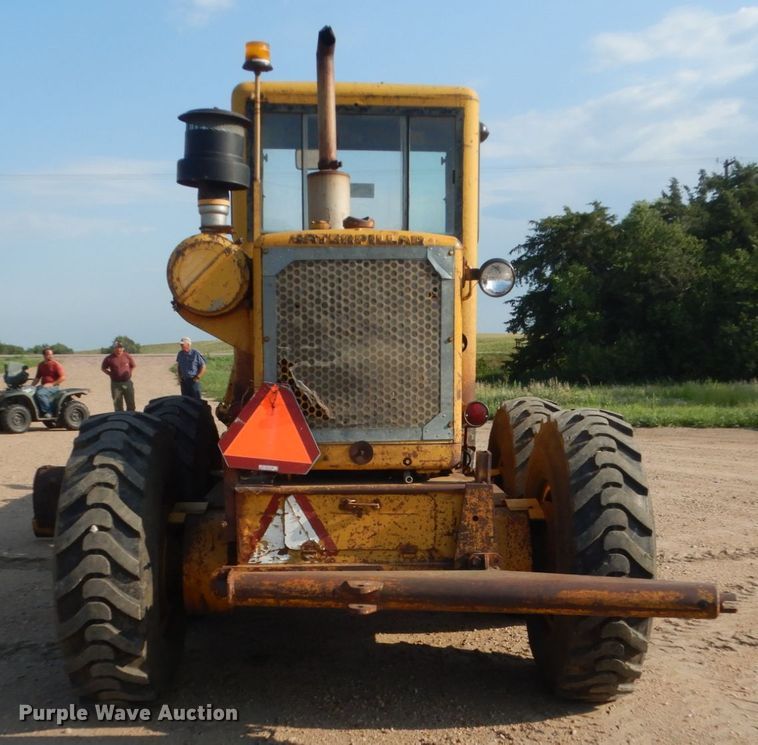 image for item DC4508 1967 Caterpillar 12F  rigid frame motor grader