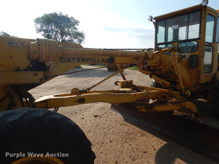 image for item DC4508 1967 Caterpillar 12F  rigid frame motor grader