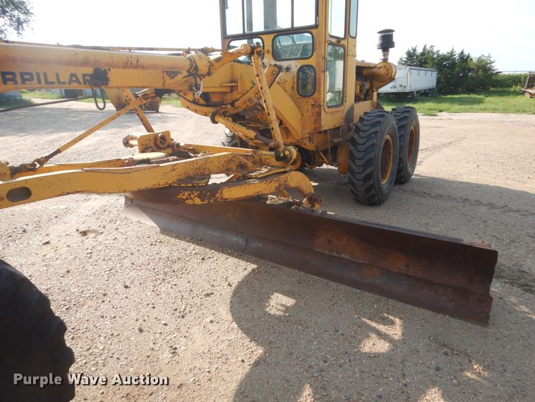 image for item DC4508 1967 Caterpillar 12F  rigid frame motor grader