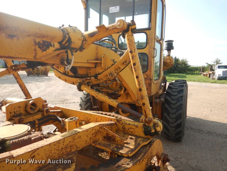 image for item DC4508 1967 Caterpillar 12F  rigid frame motor grader