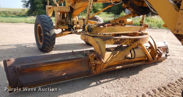 image for item DC4508 1967 Caterpillar 12F  rigid frame motor grader