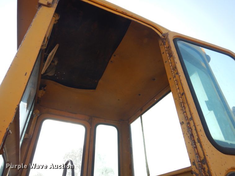 image for item DC4508 1967 Caterpillar 12F  rigid frame motor grader