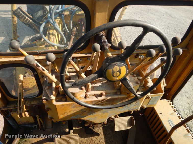 image for item DC4508 1967 Caterpillar 12F  rigid frame motor grader