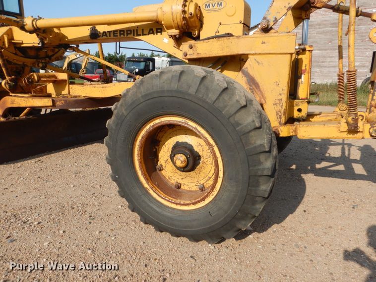 image for item DC4508 1967 Caterpillar 12F  rigid frame motor grader