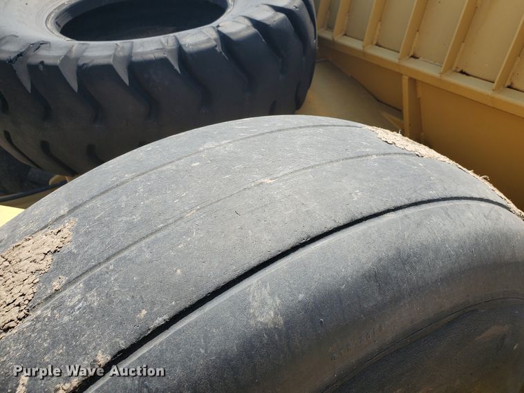 image for item DD0371 Holcomb 1200   scraper