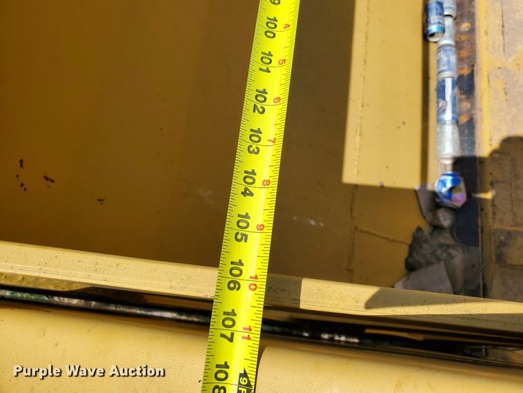 image for item DD0371 Holcomb 1200   scraper