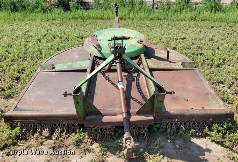 image for item DD0372 John Deere rotary mower