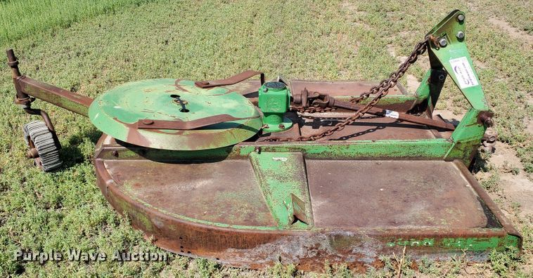 image for item DD0372 John Deere rotary mower