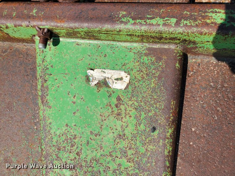 image for item DD0372 John Deere rotary mower