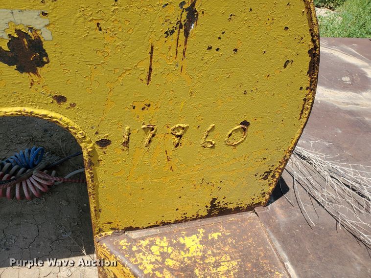 image for item DD0373 1969 Downs Clark flatbed trailer