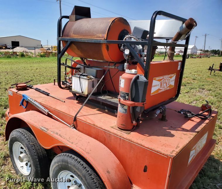 image for item DD0374 2001 Wesco pressure washer trailer