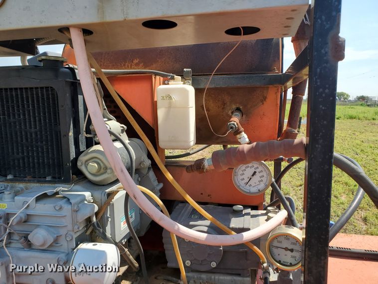 image for item DD0374 2001 Wesco pressure washer trailer