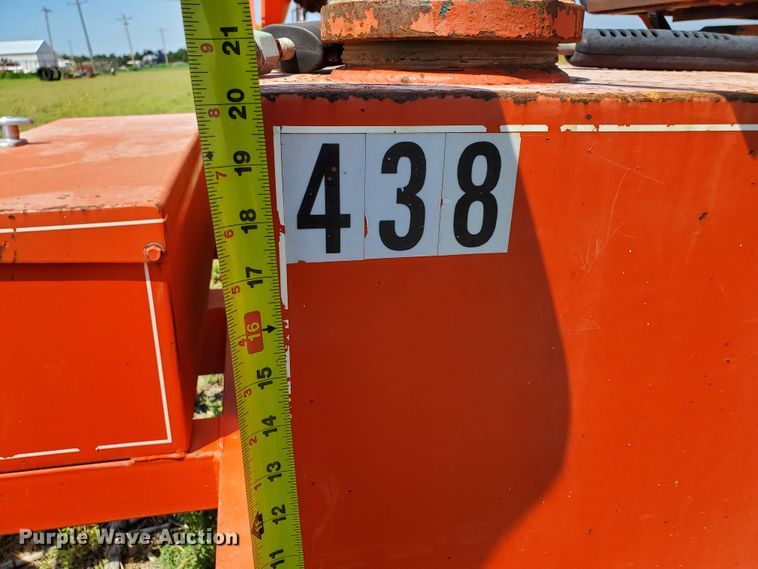 image for item DD0374 2001 Wesco pressure washer trailer