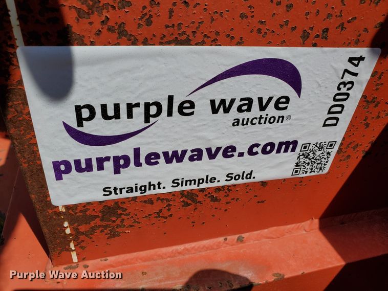 image for item DD0374 2001 Wesco pressure washer trailer