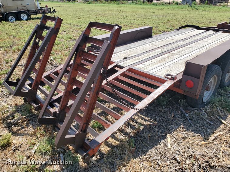 image for item DD0375 1977 Ditch Witch equipment trailer