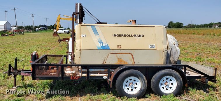 image for item DD0376 2000 Big Tex utility trailer with soda blast machine