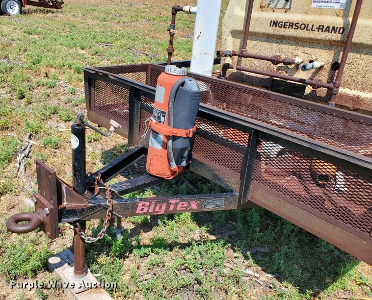 image for item DD0376 2000 Big Tex utility trailer with soda blast machine