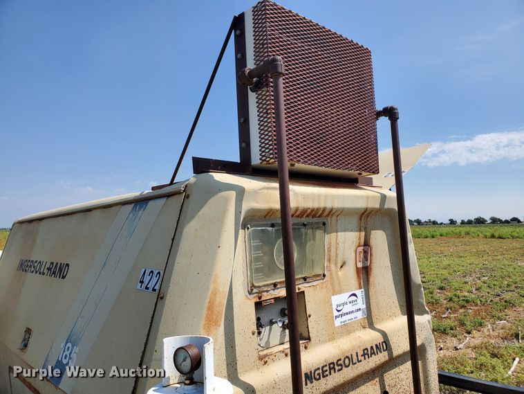 image for item DD0376 2000 Big Tex utility trailer with soda blast machine