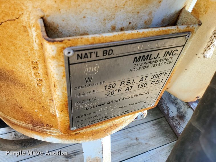 image for item DD0376 2000 Big Tex utility trailer with soda blast machine