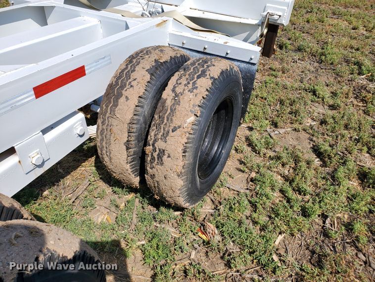 image for item DD0377 1999 Butler BP2080A pole trailer