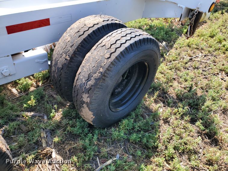 image for item DD0377 1999 Butler BP2080A pole trailer