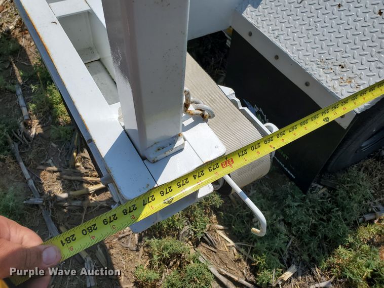 image for item DD0378 2005 Butler BP2080 pole trailer