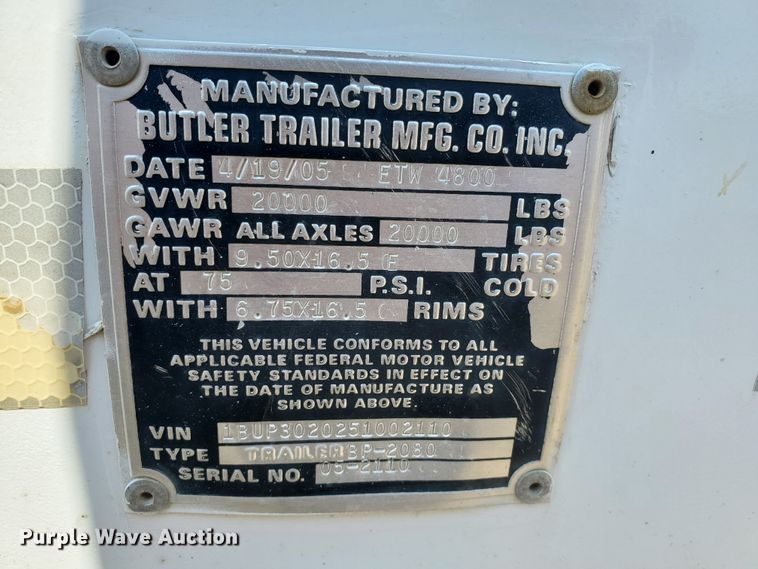 image for item DD0378 2005 Butler BP2080 pole trailer