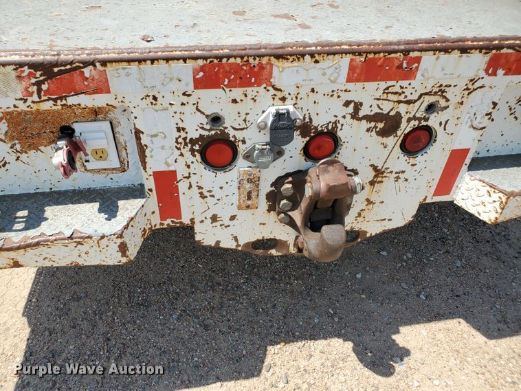 image for item DD0381 2001 Mack CS  service truck with crane