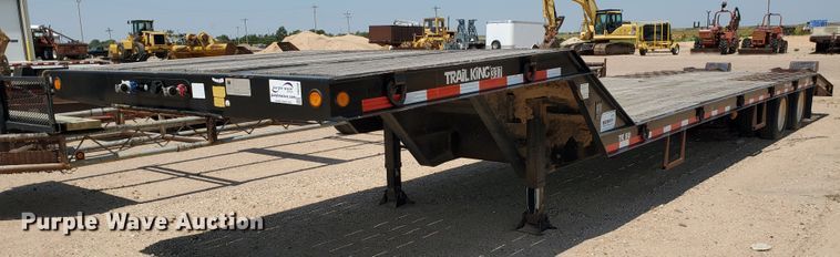 image for item DD0382 2006 Trail King TK50-412 equipment trailer
