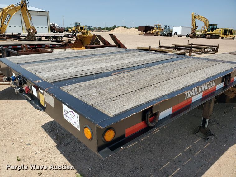 image for item DD0382 2006 Trail King TK50-412 equipment trailer