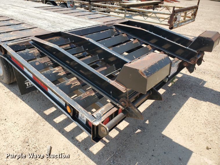 image for item DD0382 2006 Trail King TK50-412 equipment trailer