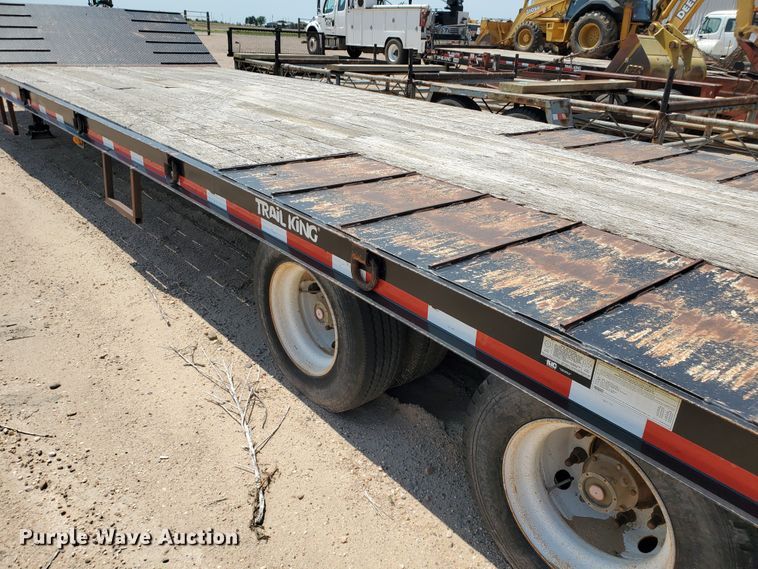image for item DD0382 2006 Trail King TK50-412 equipment trailer