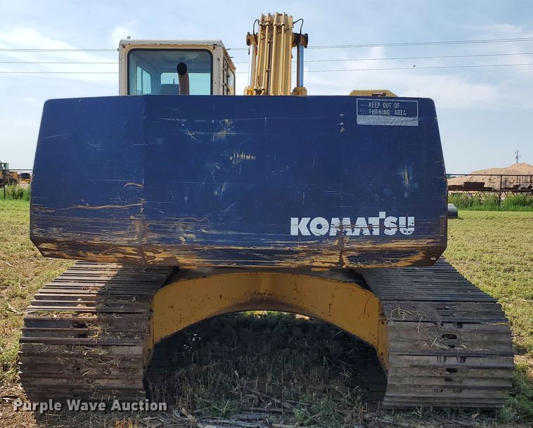 image for item DD0384 1992 Komatsu PC200LC-5  excavator