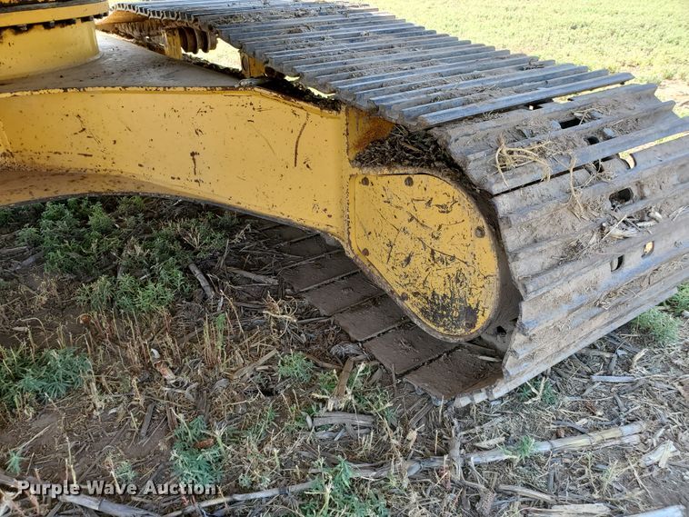 image for item DD0384 1992 Komatsu PC200LC-5  excavator