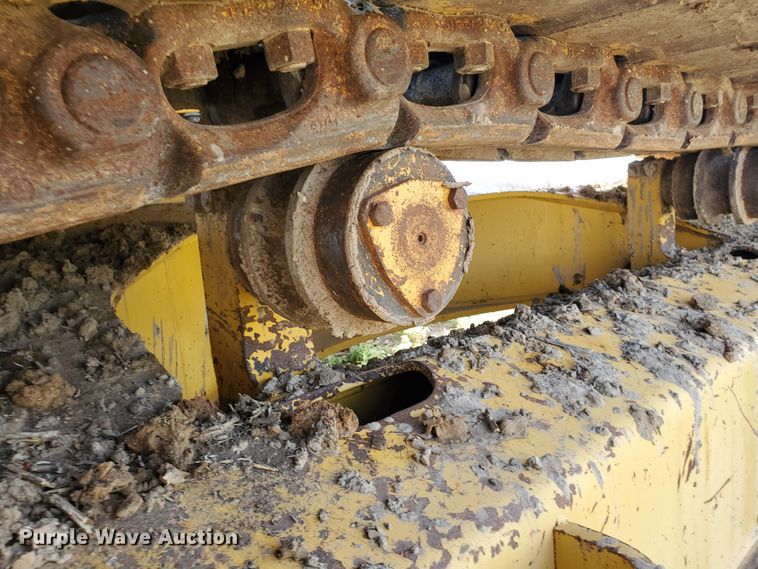 image for item DD0384 1992 Komatsu PC200LC-5  excavator