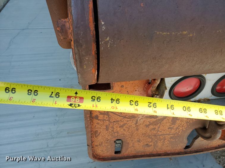 image for item DD0385 1981 Mack  winch truck