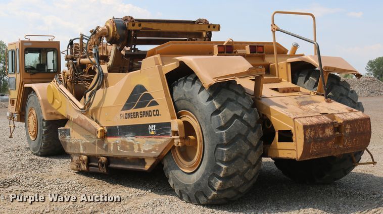 image for item DD5405 1998 Caterpillar 623F  elevating scraper