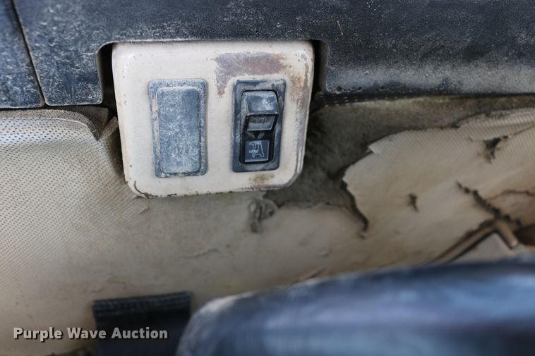 image for item DD5405 1998 Caterpillar 623F  elevating scraper