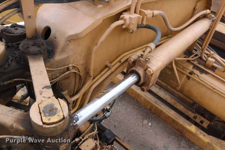 image for item DD5405 1998 Caterpillar 623F  elevating scraper