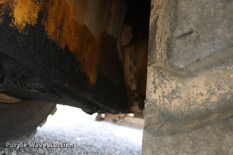 image for item DD5405 1998 Caterpillar 623F  elevating scraper